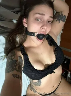Evaperret OnlyFans Leaked Free Thumbnail Picture - #19yJ1ZUSPG