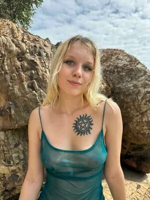 Evariddle OnlyFans Leaked Free Thumbnail Picture - #ry0G8R4o9E