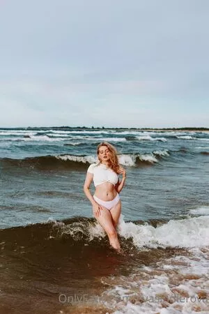 Evasindlerova OnlyFans Leaked Free Thumbnail Picture - #bUqt2W0MkZ