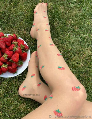 Evasnylons OnlyFans Leaked Free Thumbnail Picture - #Q54aL6ZjBa