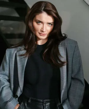Eve Hewson Thumbnail Picture