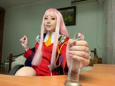 Evelina Mistress Thumbnail Picture