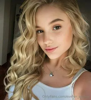 Evelyn Ashley Thumbnail Picture