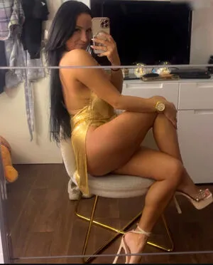 Evelyna1995 Thumbnail Picture