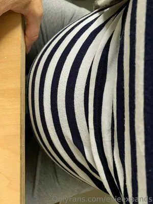 Evieexpands OnlyFans Leaked Free Thumbnail Picture - #IknVdJTd3k