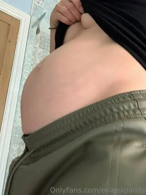 Evieexpands OnlyFans Leaked Free Thumbnail Picture - #JCm1f8317r