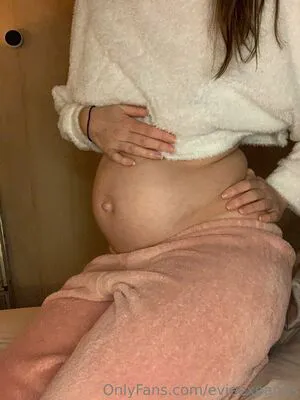 Evieexpands OnlyFans Leaked Free Thumbnail Picture - #VRbkP7l4Fb