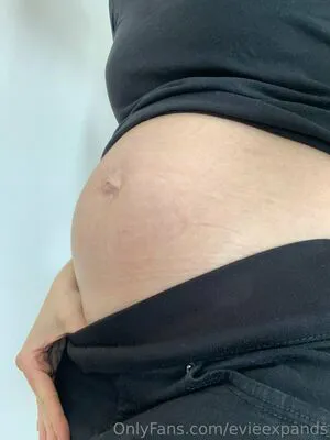 Evieexpands OnlyFans Leaked Free Thumbnail Picture - #dOOwlcT6To