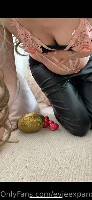 Evieexpands OnlyFans Leaked Free Thumbnail Picture - #hxKGDg0OSb