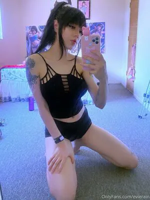 Evierain OnlyFans Leaked Free Thumbnail Picture - #7W8W6nn44U