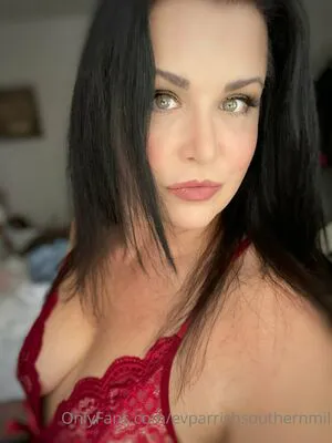 Evparrishsouthernmil OnlyFans Leaked Free Thumbnail Picture - #5ZqRuShRer