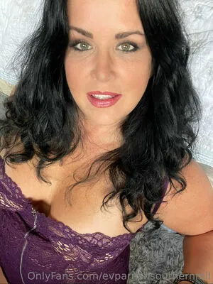 Evparrishsouthernmil OnlyFans Leaked Free Thumbnail Picture - #a1Q3m0MBhI