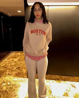 Ewmxt OnlyFans Leaked Free Thumbnail Picture - #8EIXzzGWmC