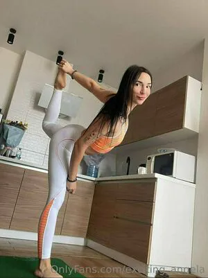 Exciting Angela Thumbnail Picture