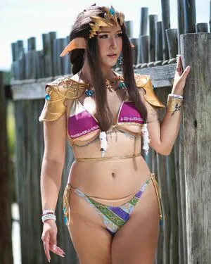 Fabulizcosplay Thumbnail Picture