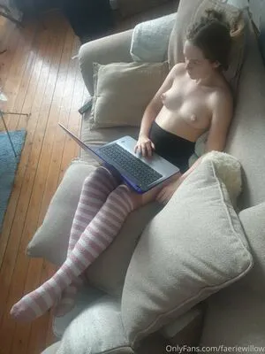 Faeriewillow OnlyFans Leaked Free Thumbnail Picture - #ozzUlU3AXn