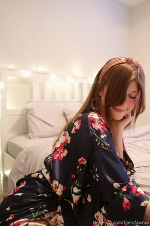 Faeryfawnxx Thumbnail Picture