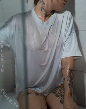 Faey211 OnlyFans Leaked Free Thumbnail Picture - #FPd0k3Pp3f