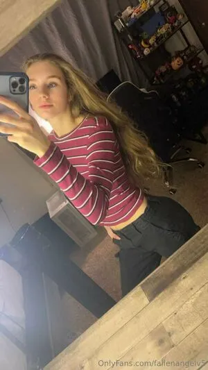 Fallenangelv5 OnlyFans Leaked Free Thumbnail Picture - #oecBUDBfC0