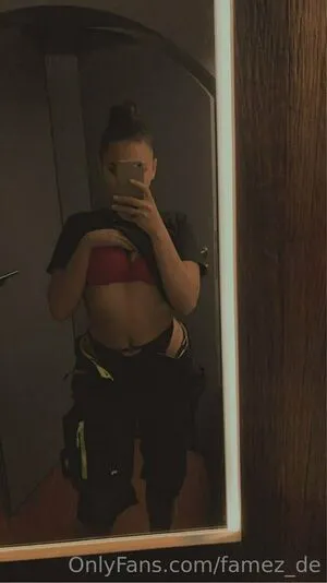 Famez De OnlyFans Leaked Free Thumbnail Picture - #CMfixnAXtu