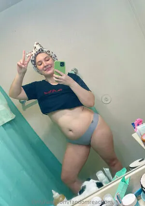 FandomReactions OnlyFans Leaked Free Thumbnail Picture - #RLqVXglSid
