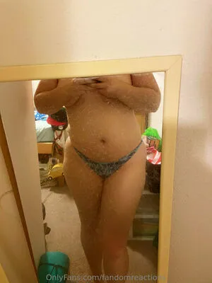 FandomReactions OnlyFans Leaked Free Thumbnail Picture - #hPrWgqRI5L