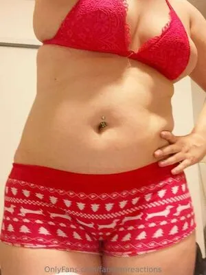 FandomReactions OnlyFans Leaked Free Thumbnail Picture - #yyIuwfshbY