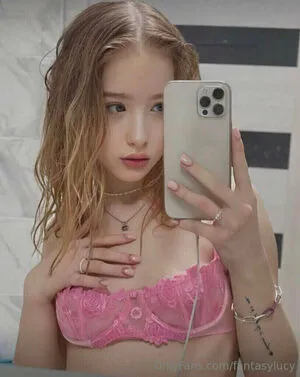 Fantasylucy OnlyFans Leaked Free Thumbnail Picture - #oY2Vzmd5az