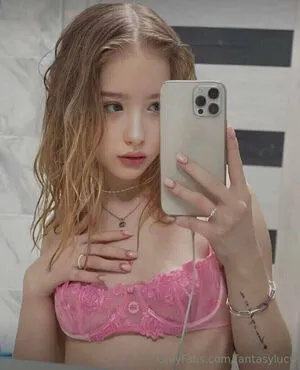 Fantasylucy OnlyFans Leaked Free Thumbnail Picture - #uFlbziGCrF