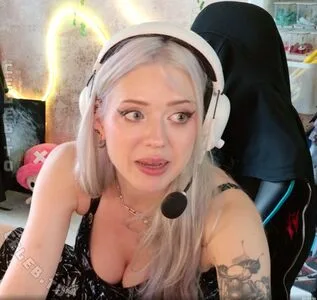 Farbenfuchs OnlyFans Leaked Free Thumbnail Picture - #MitcGhx4jY