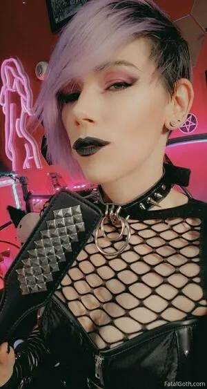 Fatalgothfree OnlyFans Leaked Free Thumbnail Picture - #MyS5Se2jWS