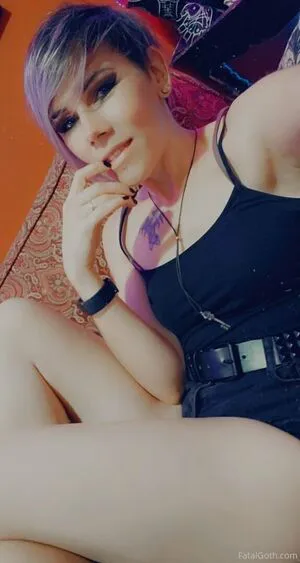 Fatalgothfree OnlyFans Leaked Free Thumbnail Picture - #pwMjBgKmPy