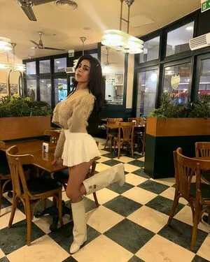 Fatimae00 OnlyFans Leaked Free Thumbnail Picture - #3oGhBH4BDB