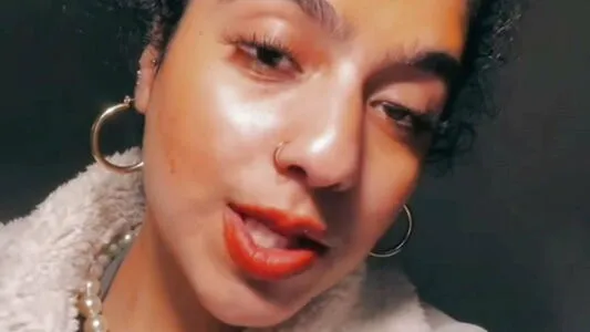 Fayfay2002 Thumbnail Picture