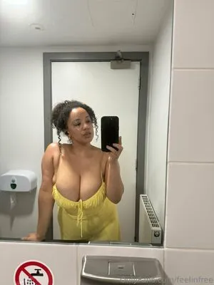 Feelinfree OnlyFans Leaked Free Thumbnail Picture - #5uAEUTgTda