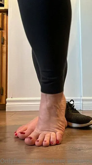 Feetsiecakespreviews OnlyFans Leaked Free Thumbnail Picture - #F2owB47hWx
