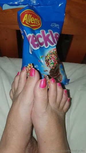Feetychic OnlyFans Leaked Free Thumbnail Picture - #s2K8h3Cp9F