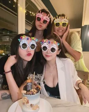 Feifeihsieh OnlyFans Leaked Free Thumbnail Picture - #22CyWPH0KZ