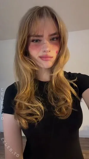 Felinenyaa OnlyFans Leaked Free Thumbnail Picture - #L4FxuFaixK