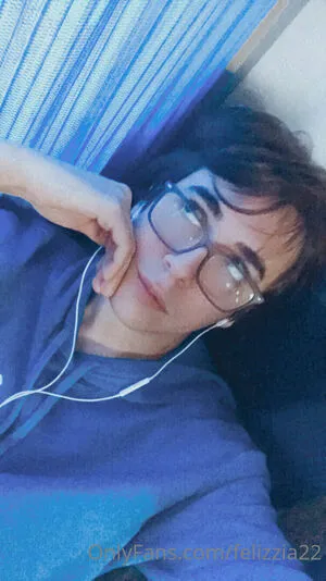 Felizzia22 OnlyFans Leaked Free Thumbnail Picture - #40vxJKjoQK