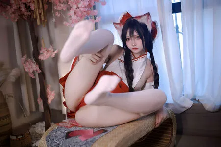 Fengmaoss OnlyFans Leaked Free Thumbnail Picture - #7oosss5E33