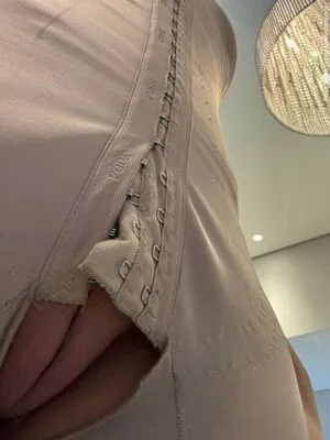 Fernanda Campos Thumbnail Picture