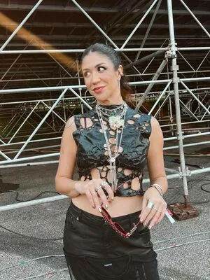 Fernanda Catania Thumbnail Picture