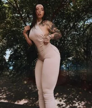 Fernanda P Deleon Thumbnail Picture