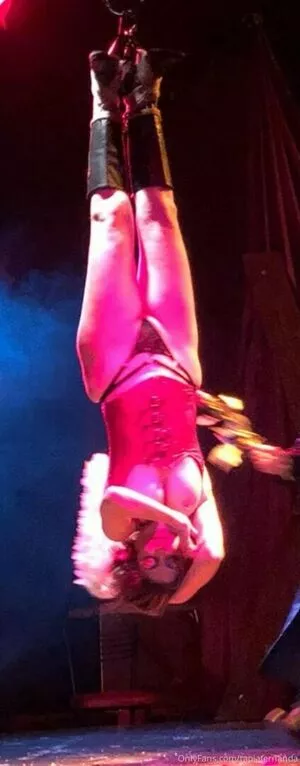 Fernanda Tapia Thumbnail Picture