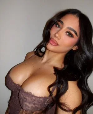 Fernandalgf OnlyFans Leaked Free Thumbnail Picture - #e1XmBUcc8x