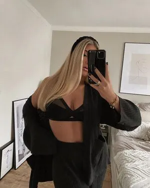 Fiichen OnlyFans Leaked Free Thumbnail Picture - #qkuGsvk0sv