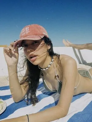 Findinglorii OnlyFans Leaked Free Thumbnail Picture - #QXo5rnJ090