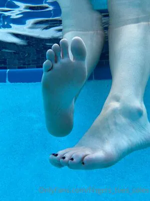 Fingers Toes Soles Thumbnail Picture