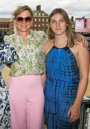 Fiona Bruce OnlyFans Leaked Free Thumbnail Picture - #RXNPtH4pCD